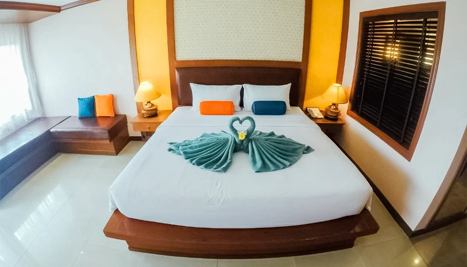 هتل بامنبوری پوکت